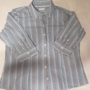 3/4 sleeve striped button down shirt